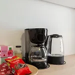 Apartma Cosy And Bright