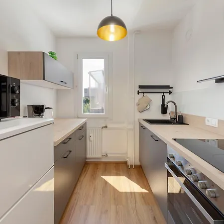 Cosy And Bright Appartement