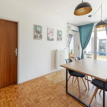 Cosy And Bright * Ljubljana