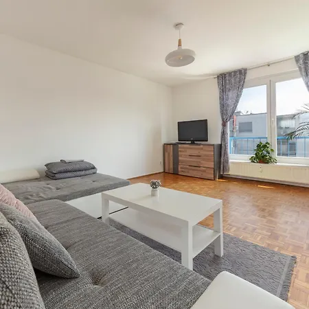 Cosy And Bright Appartement