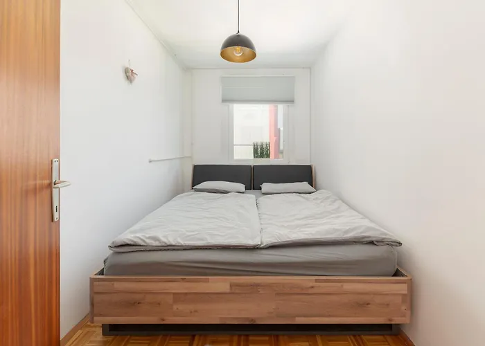 Cosy And Bright Liubliana