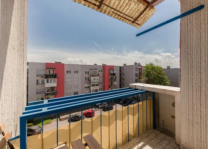 公寓 Cosy And Bright *